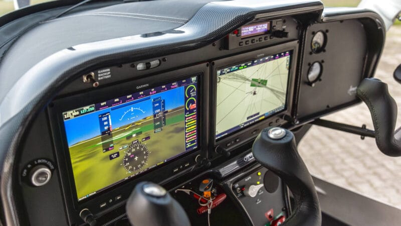 tl3000-sirius-ok-aua32-for-sale-by-plane4you-aircraft-sales-center-for-sale-by-plane4you-aircraft-sales-center-2-71 (1)